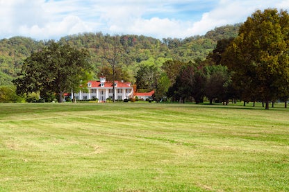 Farm house in Ringgold